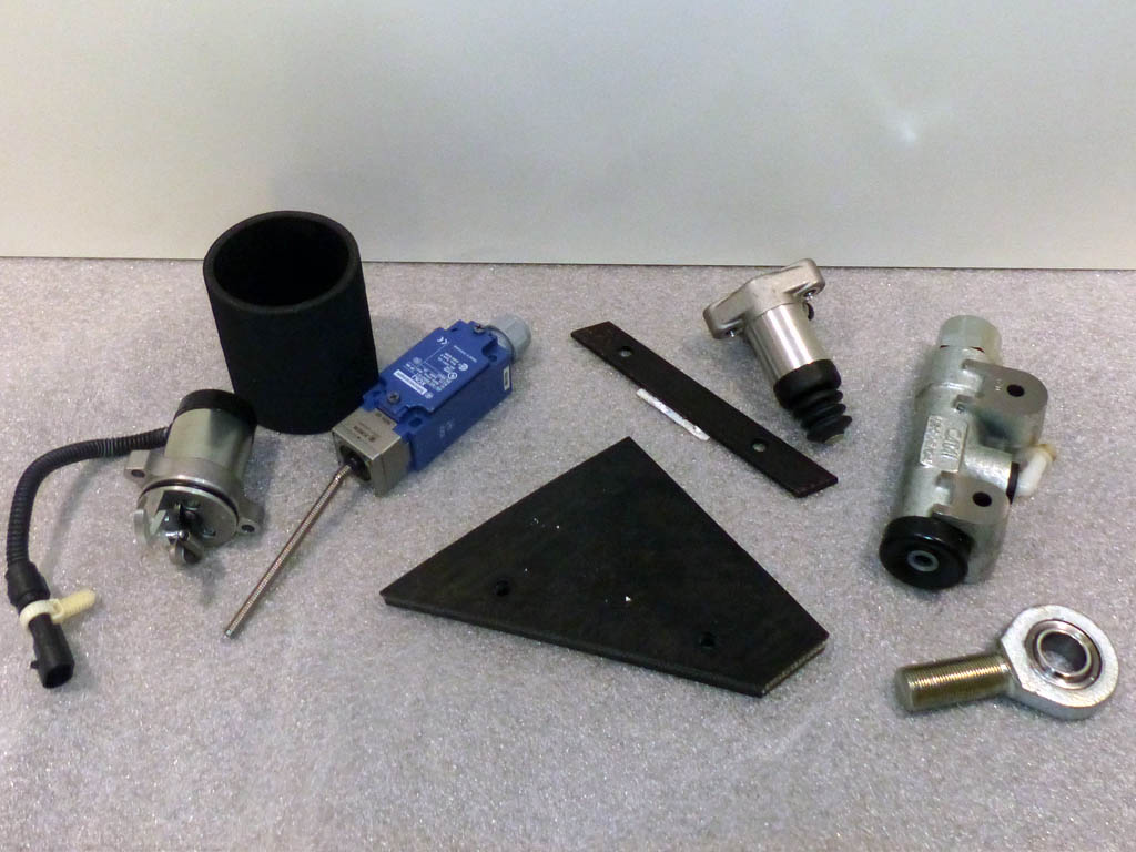Spare parts for earth moving machines